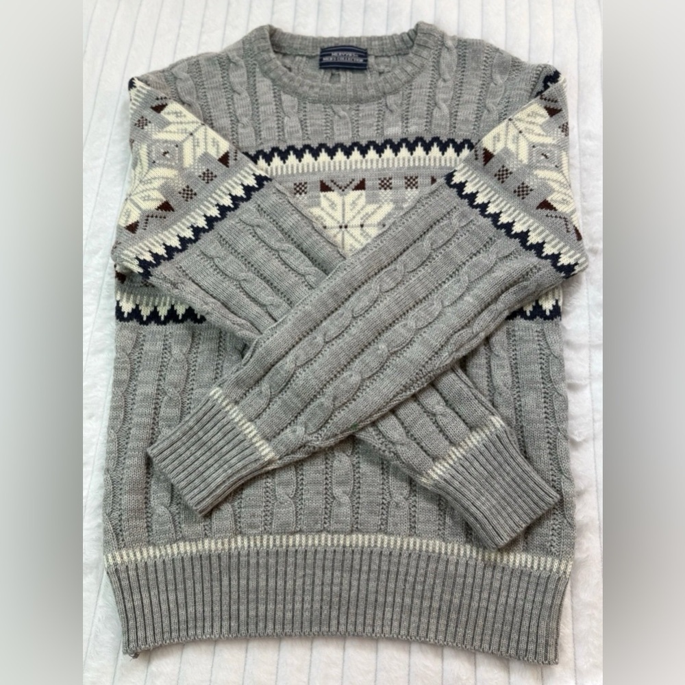 Vintage Mervyn's Men's Collection Gray Cable Knit Sweater with Patterned Sleeves
